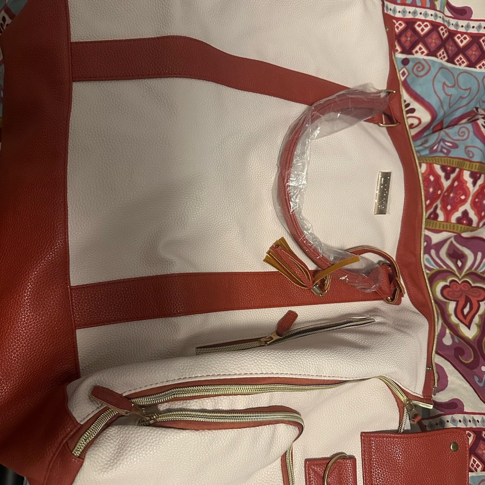 Viral Luxhe brand bag beige and brown